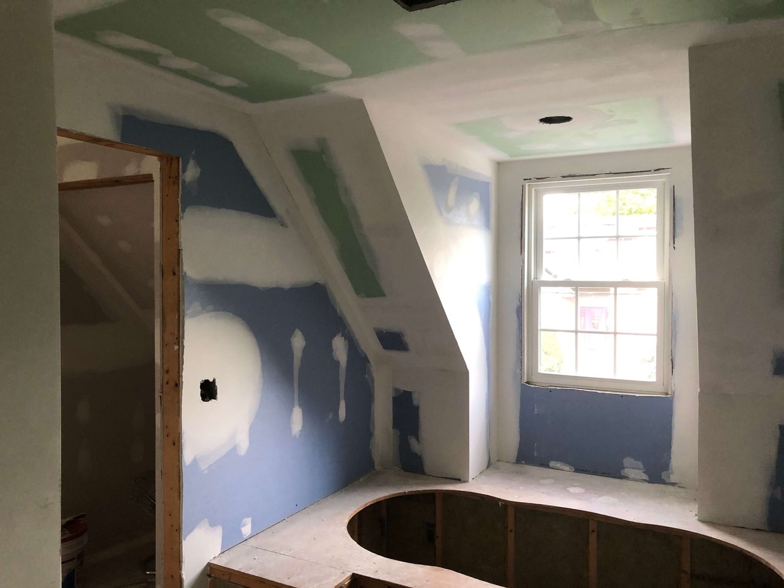 drywall over framed opening for whirlpool tub